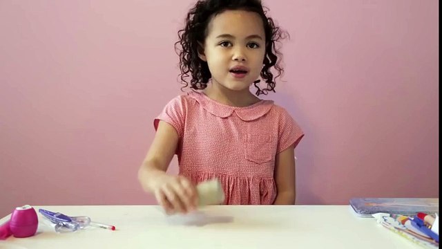 Yaptığı Garip Numaralarla Herkesi Kendine Hayran Bırakan Yetenekli Ufaklık