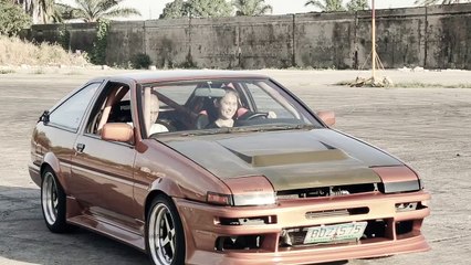 Hot Chick Drifting Stunt part2