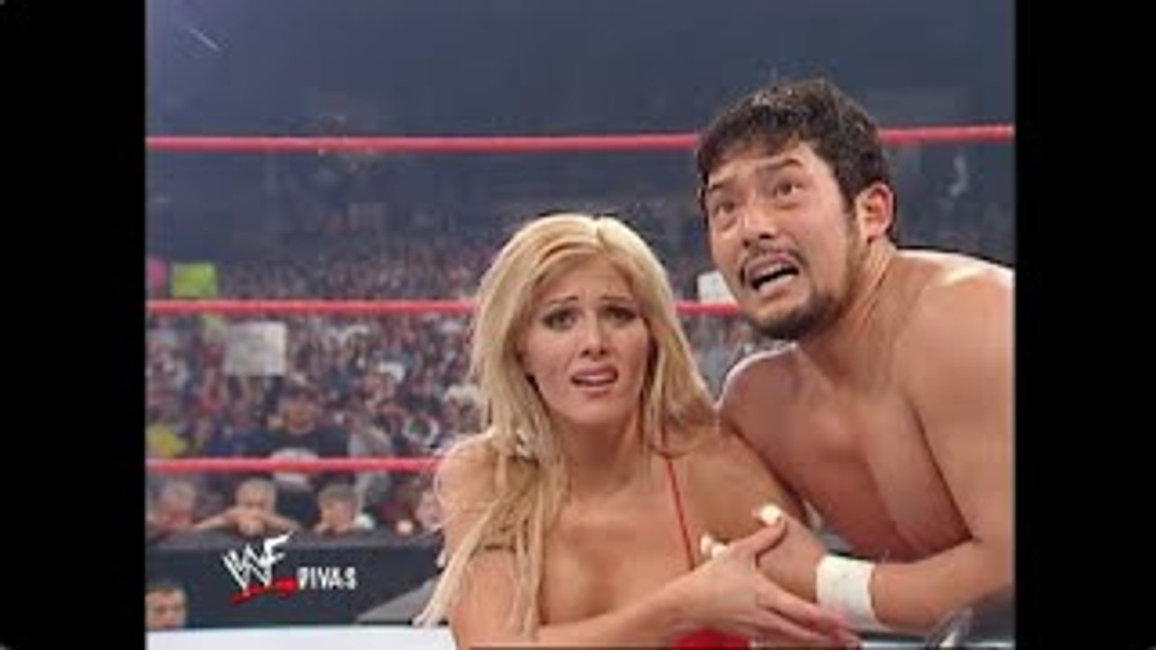 WWF RAW 10.29.2001: Torrie Wilson & Tajiri vs. Mighty Molly & The Hurricane (HD)