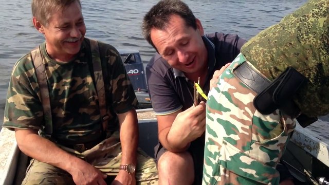 Особенности Кубанской рыбалки ржака смотреть до конца
