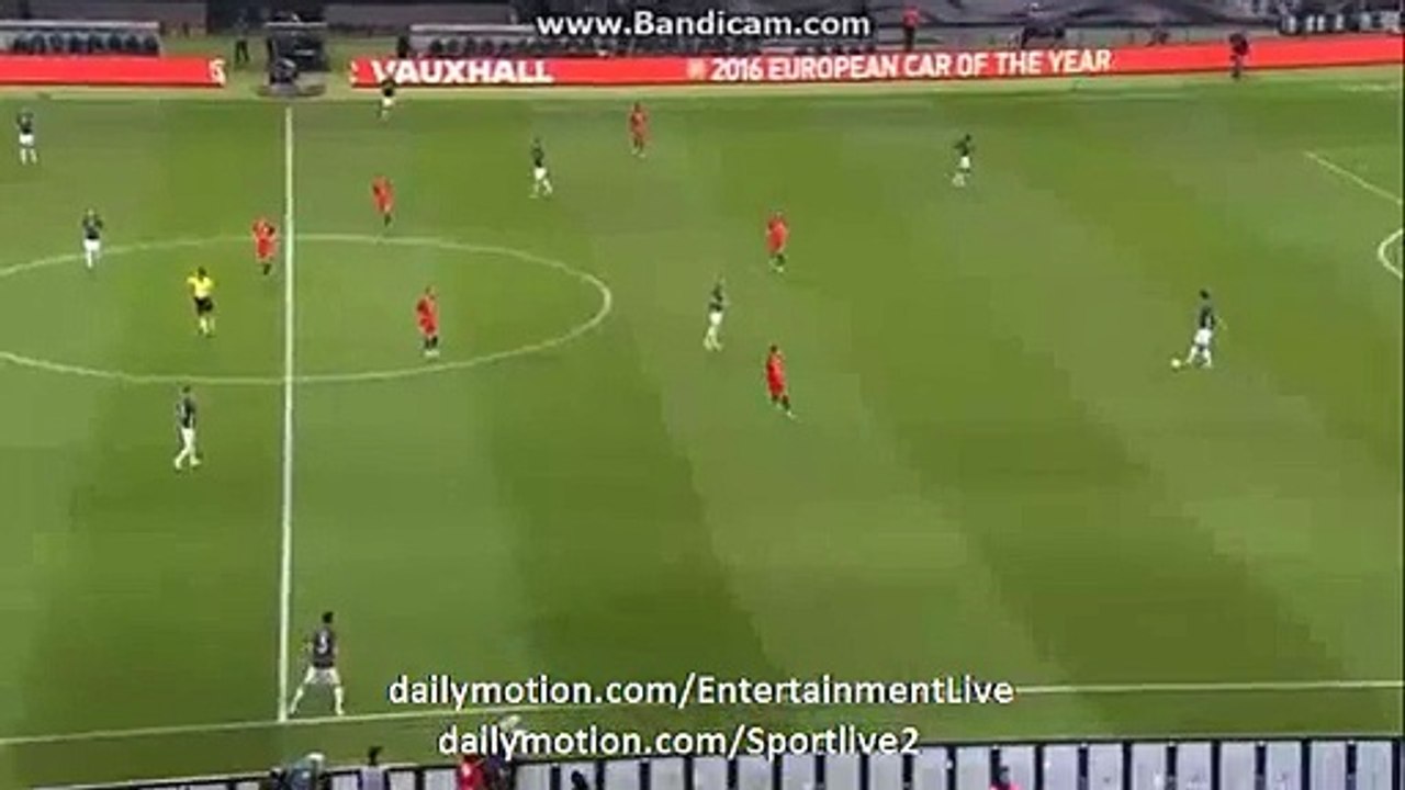 Mesut Ozil Amazing Elastico Skills - Germany v. England - Friendly 26.03.2016 HD