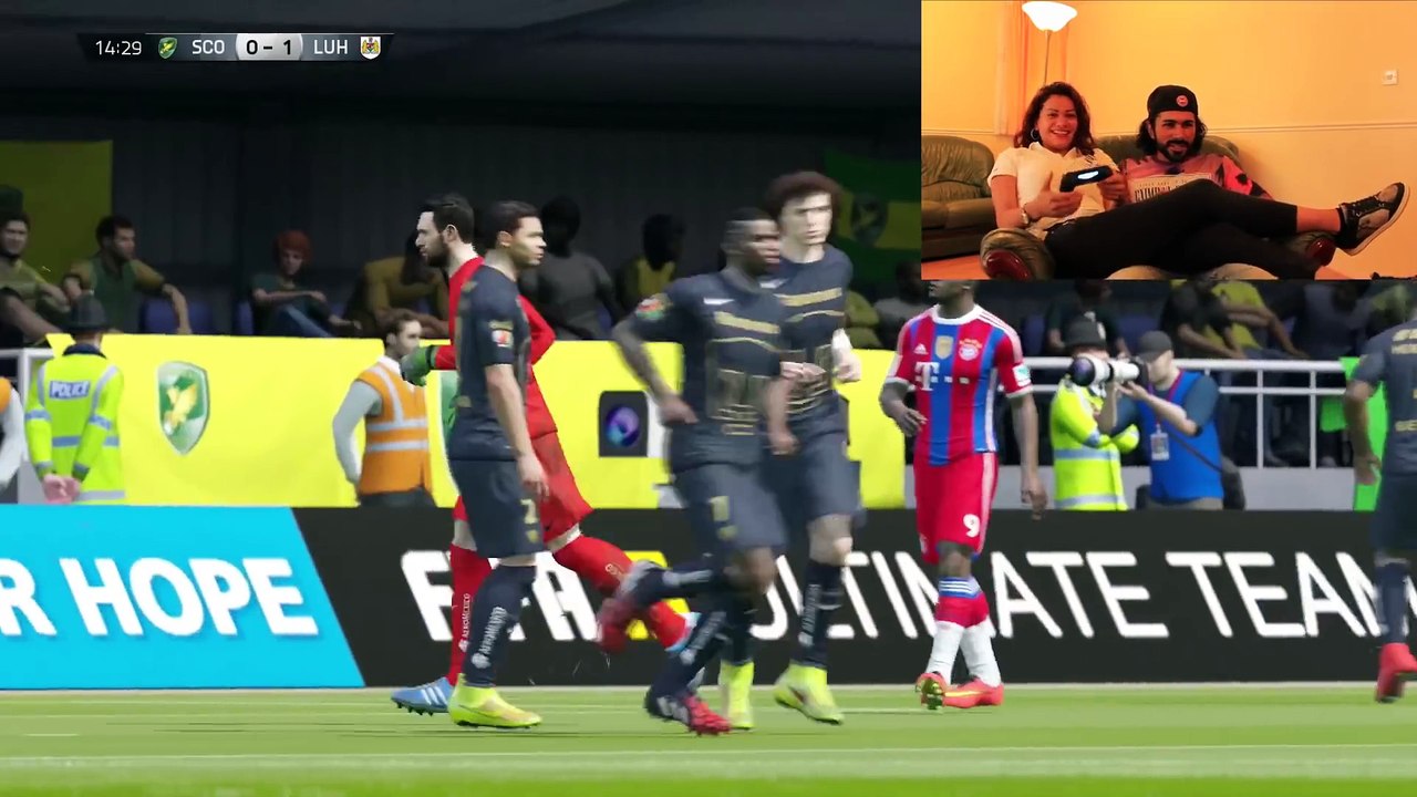 OMG STRIP FIFA WITH MY GIRLFRIEND!!! (Fifa 15 Ultimate Team Challenge)