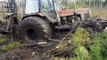Belarus Mtz 1025 in mud, difficult conditions in wet forest