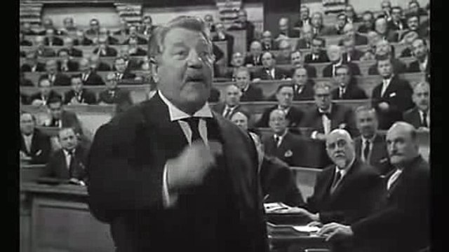 Petite leçon d'Europe dit par Jean Gabin dans Le Président