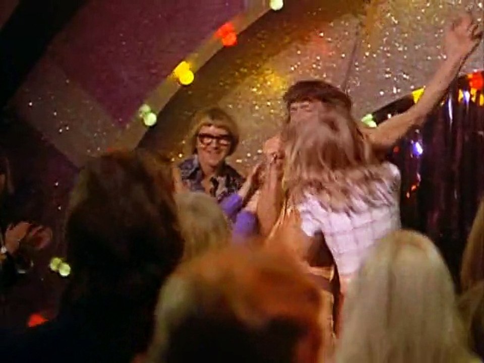Au Pair Girls (1972) 2/2