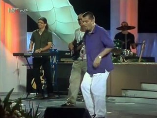 Dino Dvornik - Bezbrižan dan (live)