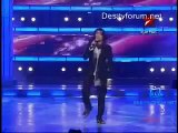 Sonu Nigam Showing His Versatility Live Medley