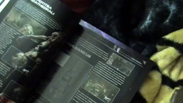 Amazon Pickups - Assassins Creed III and Call of Duty Modern Warfare 3 Limited Edition Guides