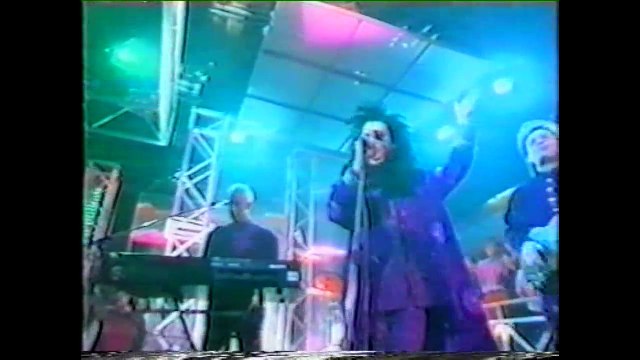 DEAD OR ALIVE You Spin Me Round (Like A Record) TOTP Top Of The Pops