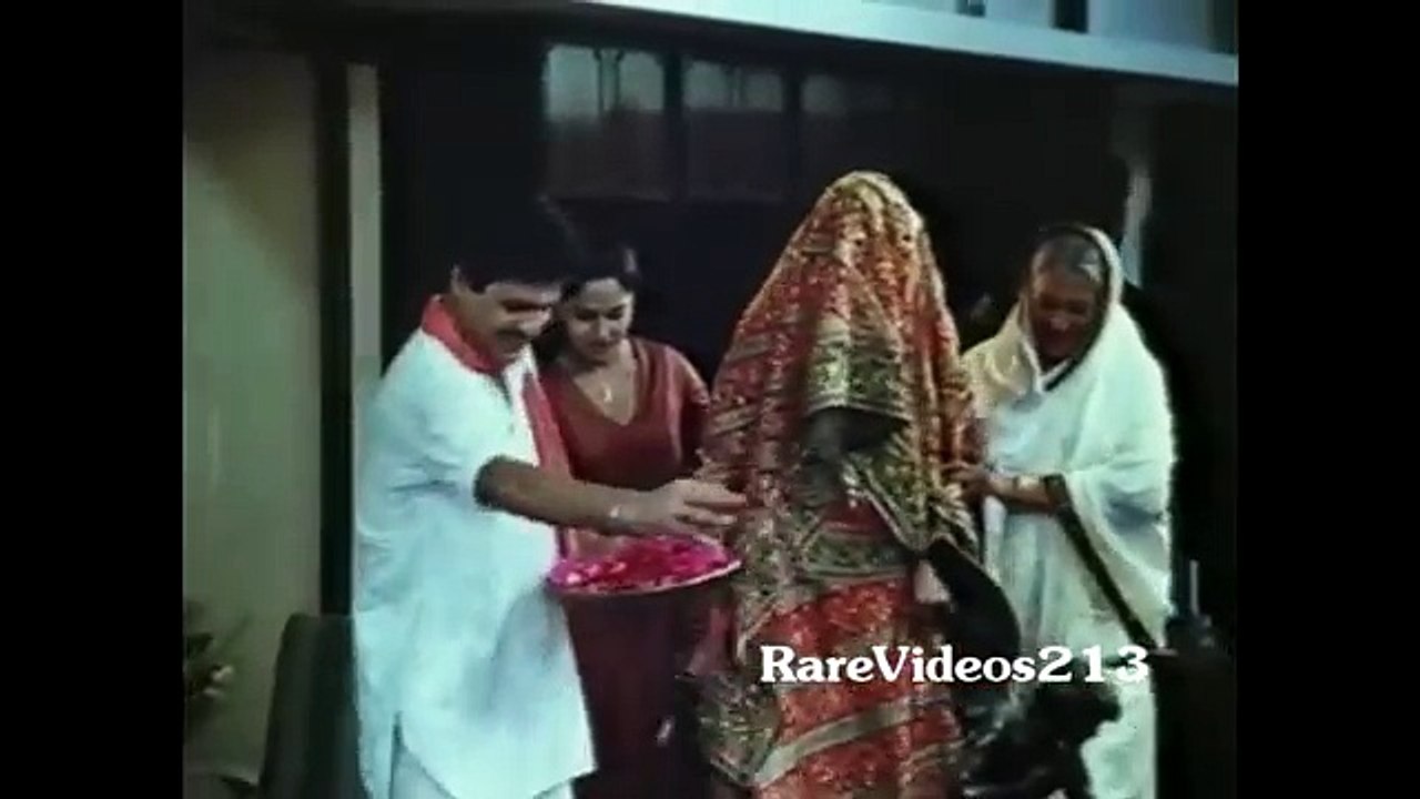 Pee Pee Pee Pyare Lyrics - Meetha Zehar (1985)