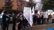 La protesta del Siap, sindacato di polizia davanti al commissariato di Crema