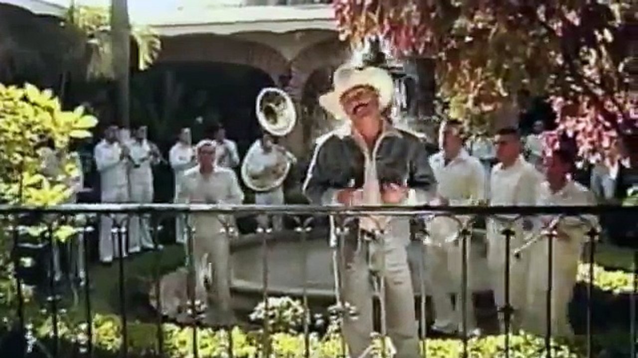 El Chapo De Sinaloa   Recostada En La Cama Remix