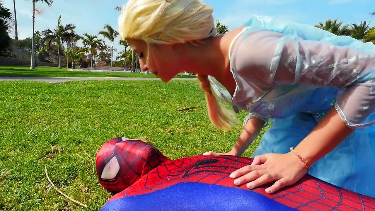 Spiderman vs Venomgirl with Frozen Elsa Spiderman fail Wedding Fun Superhero in Real life