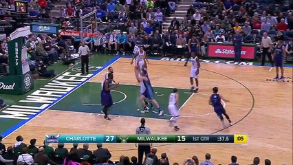 Charlotte Hornets vs Milwaukee Bucks -