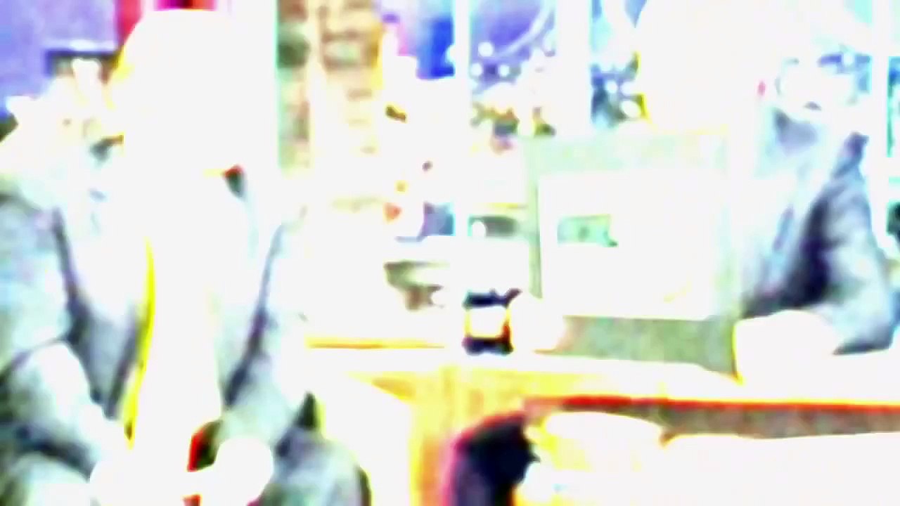 You've Been Trumped (2011) Documentary about the construction of a golf course on the Scottish coast by Donald trump