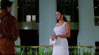 Aishwarya Looking Drop Dead Gorgeous | Albela Movie Scene