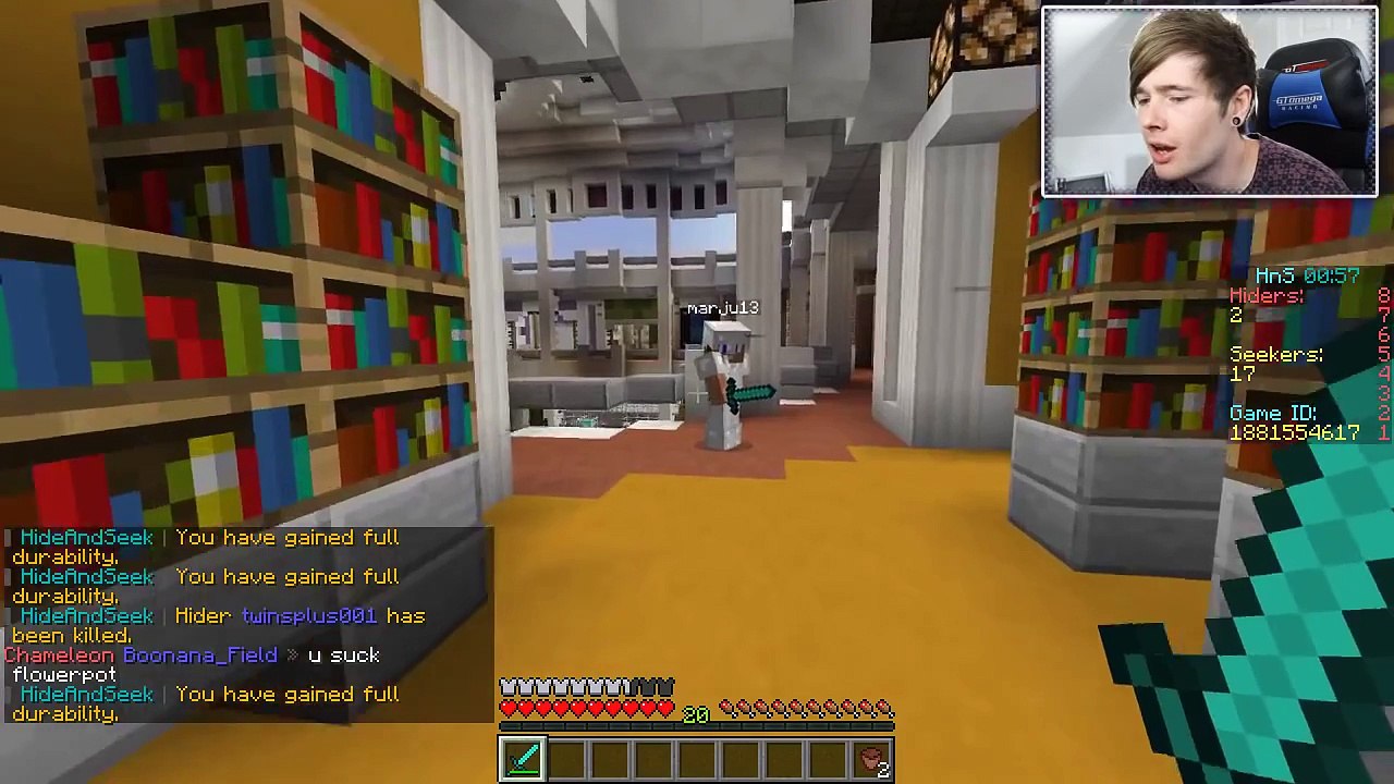 Minecraft ANGRY LEAF BLOCK!! Hide N Seek Minigame