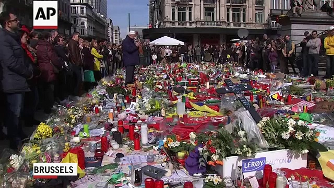 Raw: Brussels Victims Memorial Keeps Growing