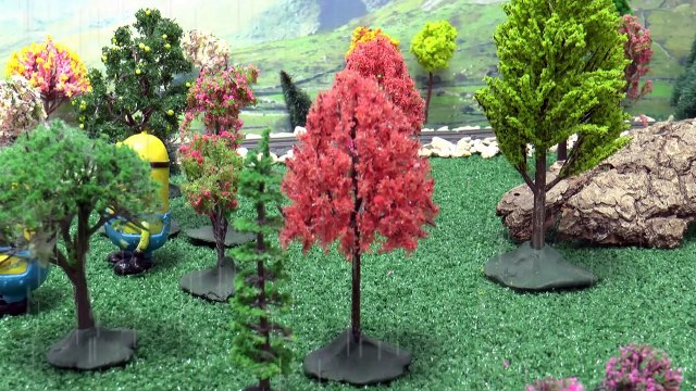 Funny Minions Dinosaur Thomas & Friends Minions Movie Blind Bag Opening Story Thomas Train