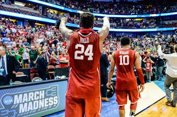 March Madness - Elite 8 - Oklahoma, premier qualifié pour le Final Four