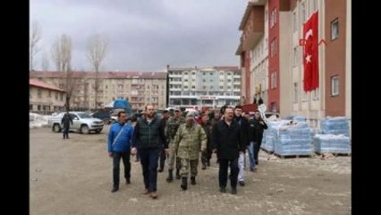 Hakkari Valisi Canbolat, Yaralı Asker ve Polisleri Ziyaret Etti