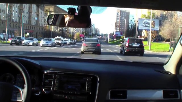 Электромобиль обзор Mitsubishi Outlander PHEV гибрид Электромобиль