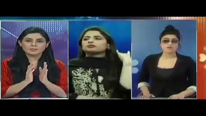 Intense Fight between Qandeel Baloch and Actress Maria Zahid