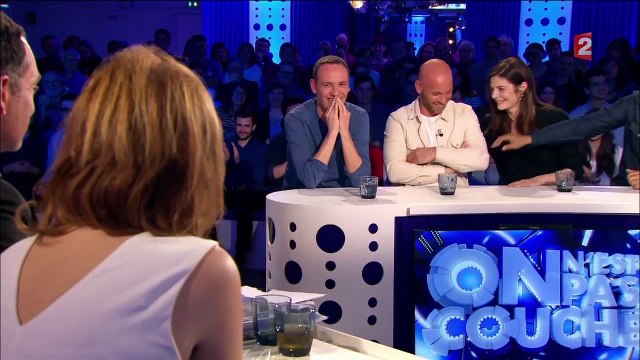 Bourdes en série pour Léa Salamé face à Franck Gastambide