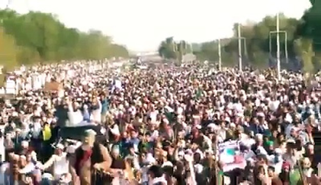 ممتاز قادری کے چہلم کی ریلی3