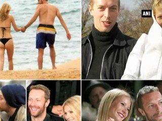 Chris Martin finally signs divorce papers