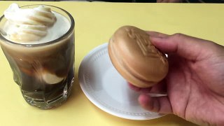 Japanese Ice Cream Monaka + Soft Cream Coffee = Delicious! アイス最中とソフトコーヒ！うまい！-copypasteads.com