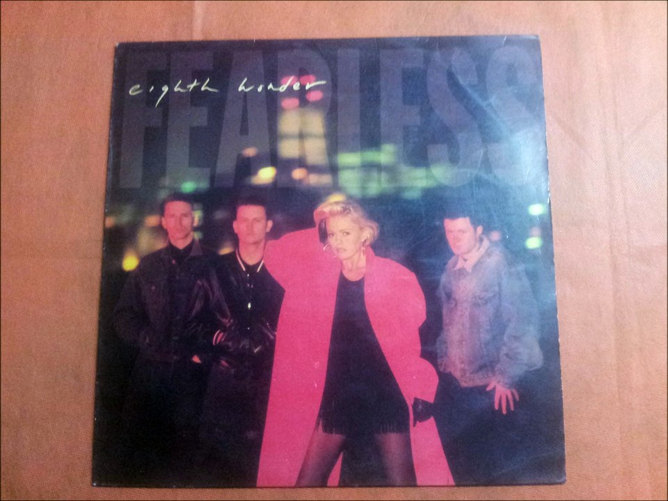 EIGHTH WONDER.''FEARLESS.''.(THE DRESS.)(12''.)(1988.)