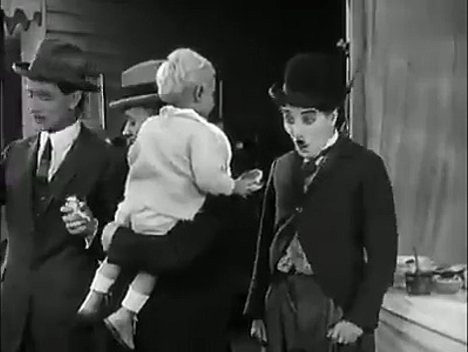 Charlie Eaten Baby Cake Funny Video 2016