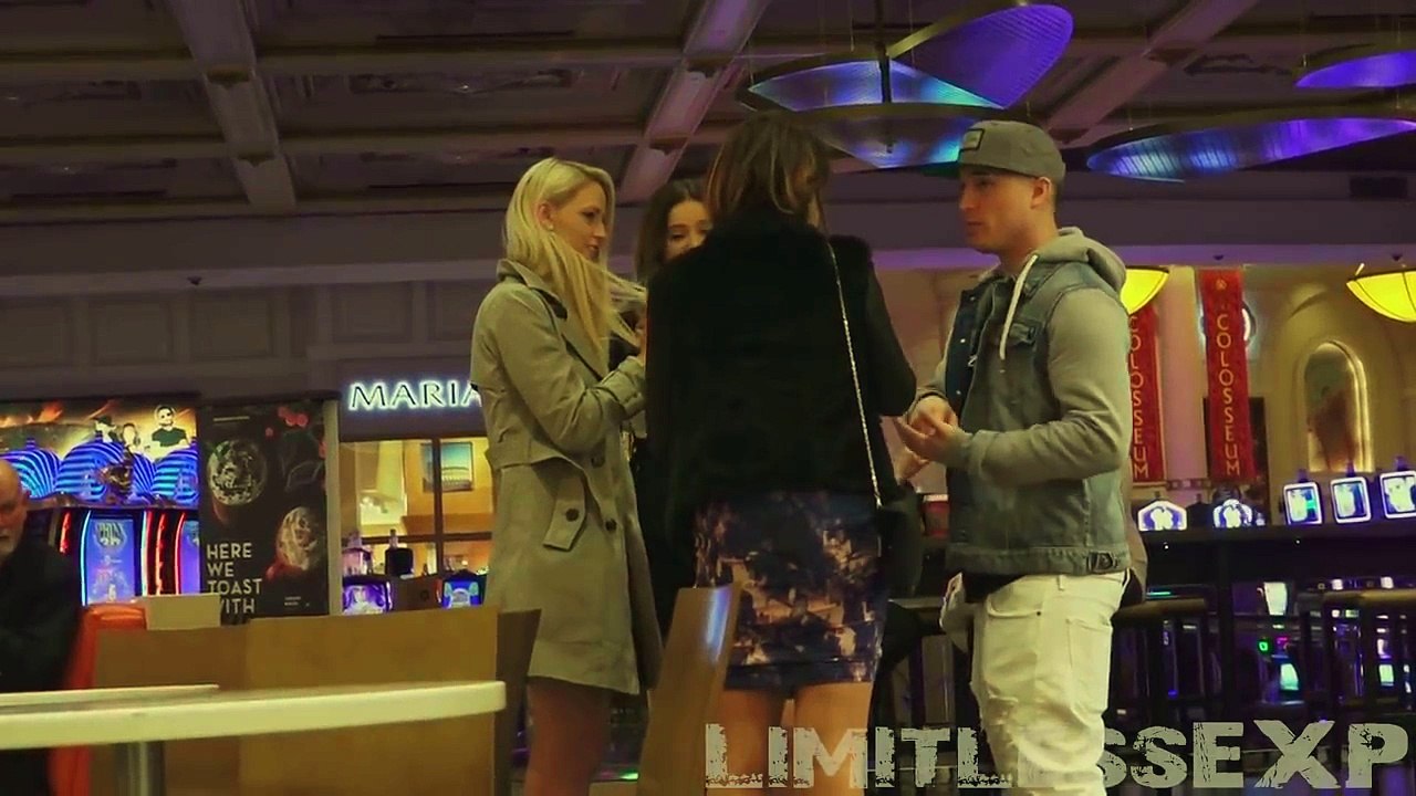 Picking Up Girls and Pretend To Be Millionaire