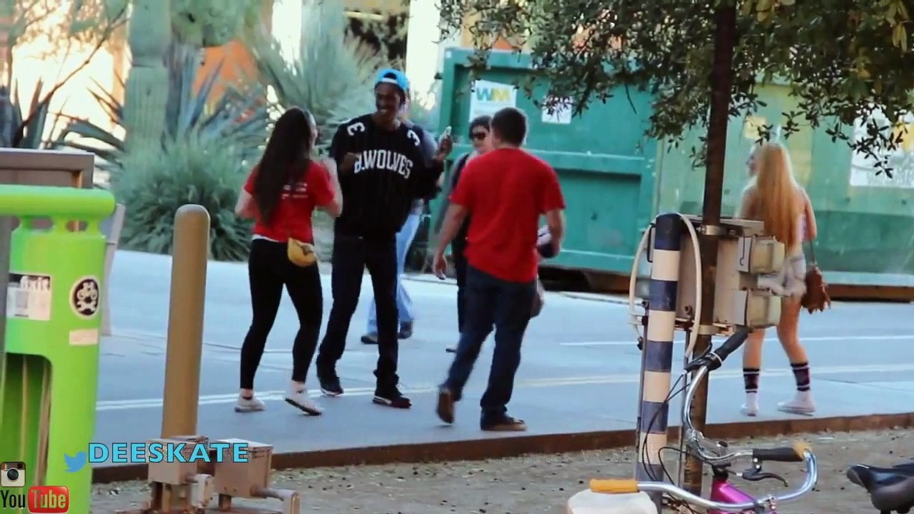 Funny Bee Girls Prank 2014