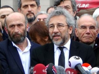 Can Dündar'dan Davayı Takip Eden Konsoloslar Açıklaması