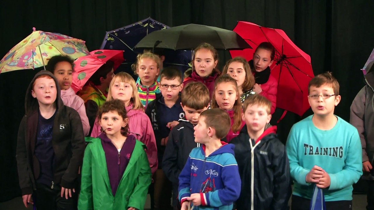 Camion des mots - Classe de CE2/CM1 École Notre Dame des Fleurs de La Loupe (28)