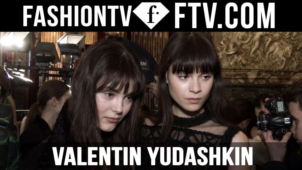 Hairstyle at Valentin Yudashkin Fall/Winter 2016-17 Paris Fashion Week | FTV.com