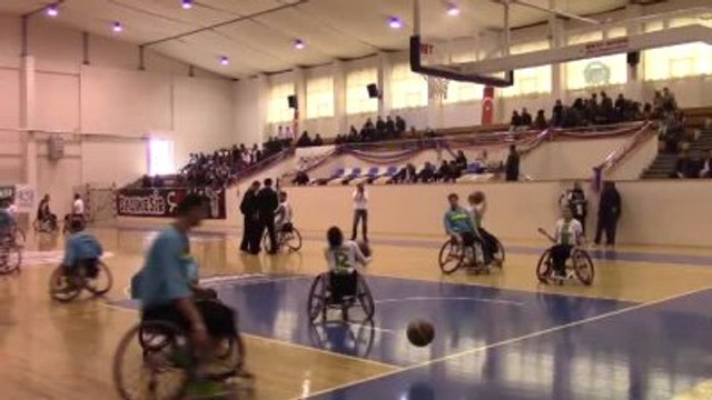 Garanti Tekerlekli Sandalye Basketbol Süper Ligi