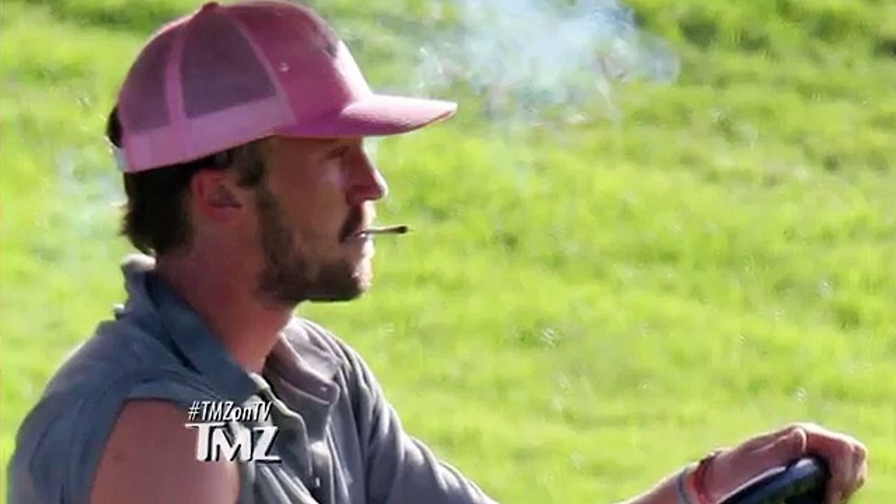 ‘Harry Potter’ Star Tom Felton: What Are You Puffing On? (TMZ TV) (World Music 720p)