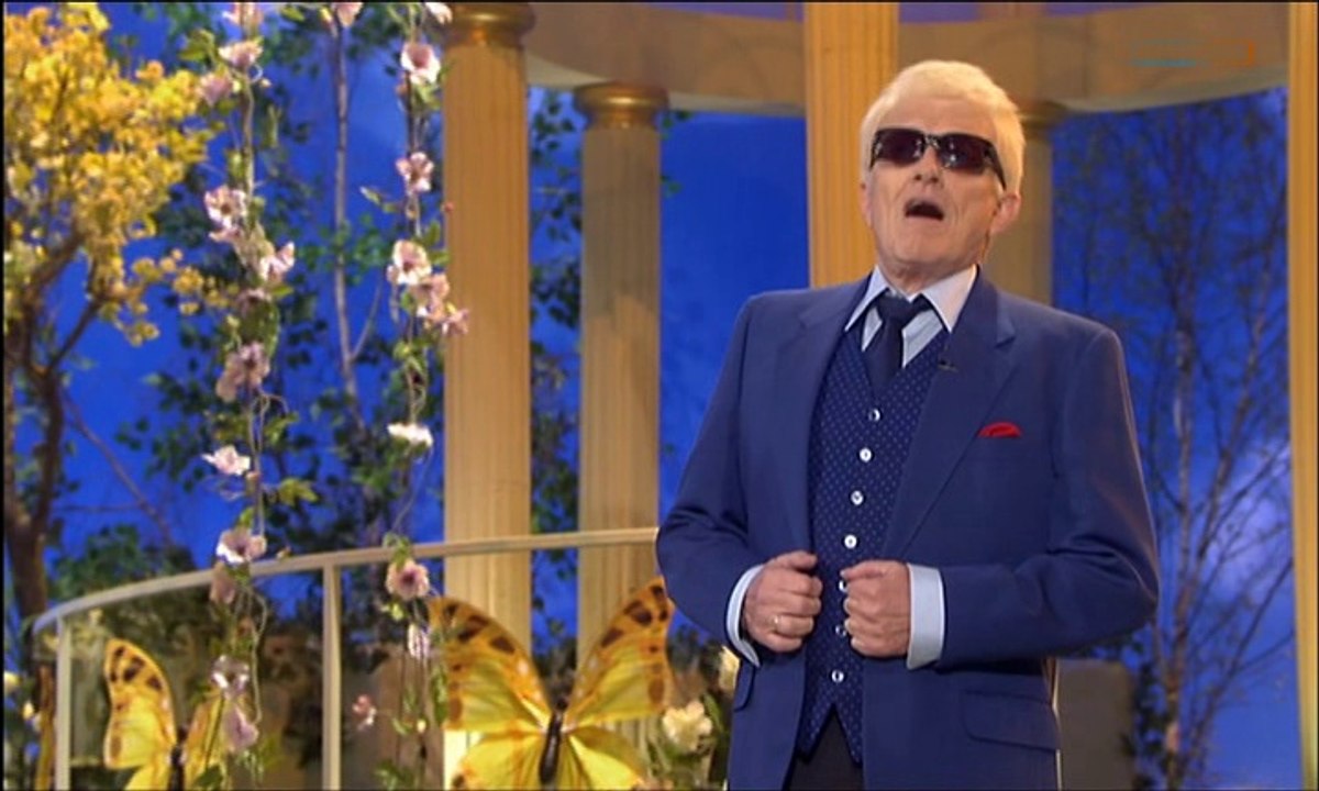 Heino - Schwalbenlied (Mutter, unterm Dach ham's a Nesterl gebaut) 2011