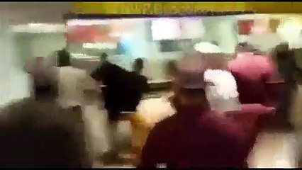 Molana Tariq Jameel Response on Junaid Jamshaid Airport Incident