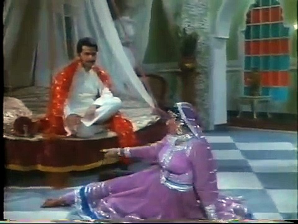 PAHLEY AAP PAHLEY AAP KEHTAY KEHTAY - MEHNAZ (DAHLEEZ) ..RAJA FAIZ