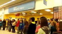 Walmart apologizes for caroling conflict in Klamath Falls - Dec 19th, 2014