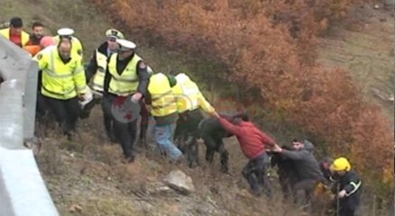 Kukës, Përmbyset automjeti, humb jetën vjehrri, plagoset dhëndri- Ora News- Lajmi i fundit-