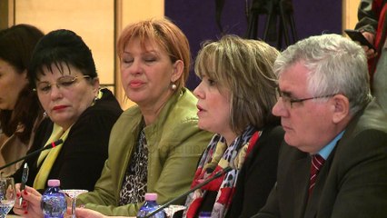 Dogana “online”, tashmë deklarim pa kontakt me doganierët - Top Channel Albania - News - Lajme