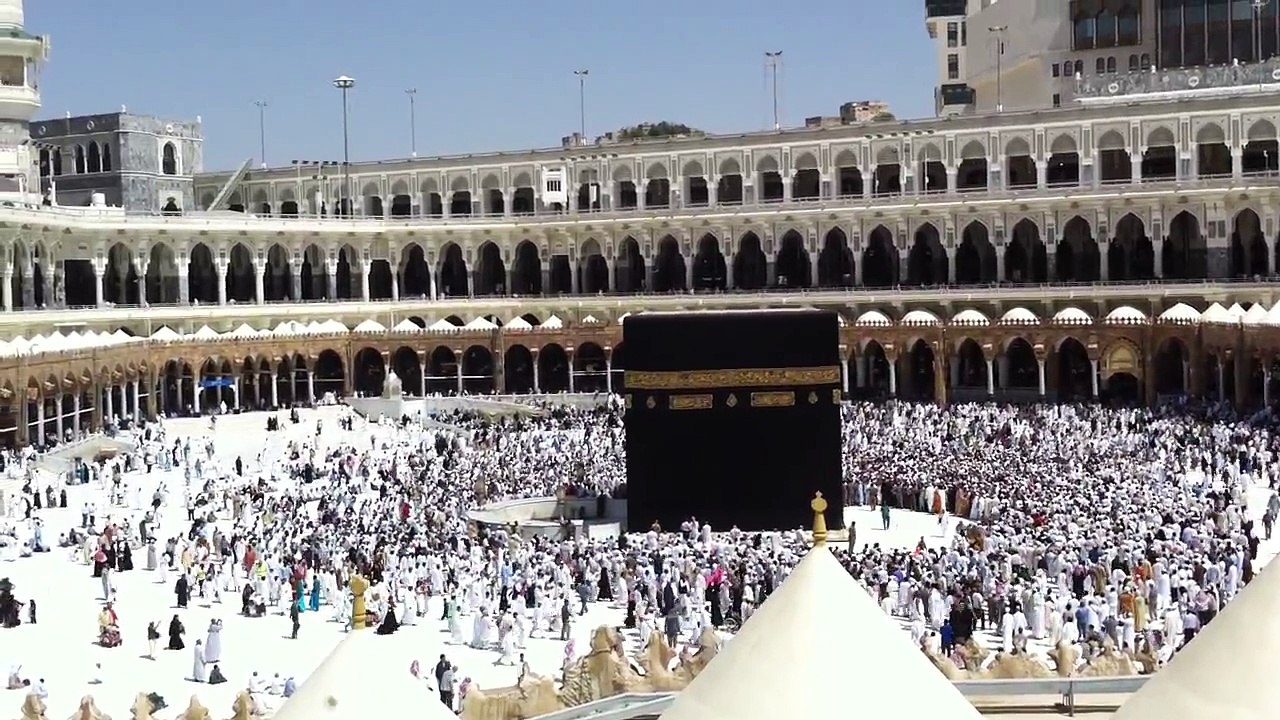 Beautiful Azaan in Khana Kabah by Sheikh Basanwi Masjid Al Haram Makkah