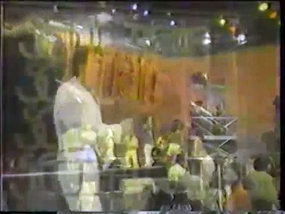 Soul Train 82' - Tom Evans!