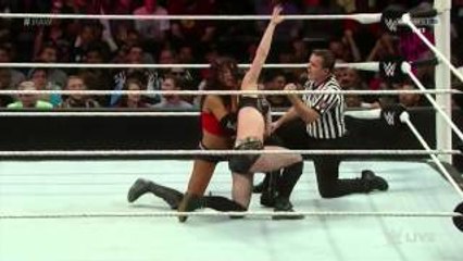 Wwe Raw Alicia Fox vs Paige