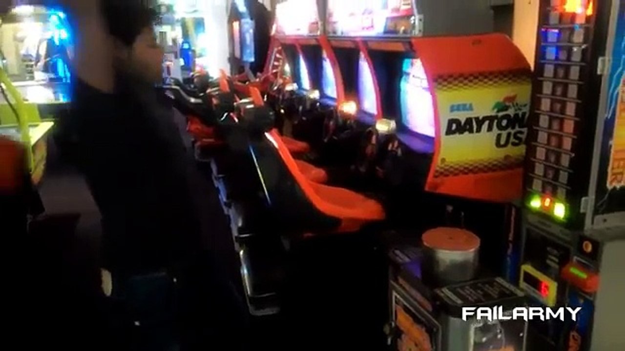 Best Fails of the Week 1 April 2013 || FailArmy